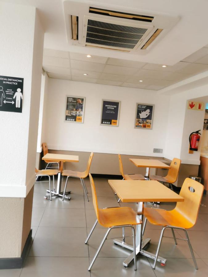 Hotel Ecomotel Grayston Previously Known As Sun1 Wynberg Johannesburg